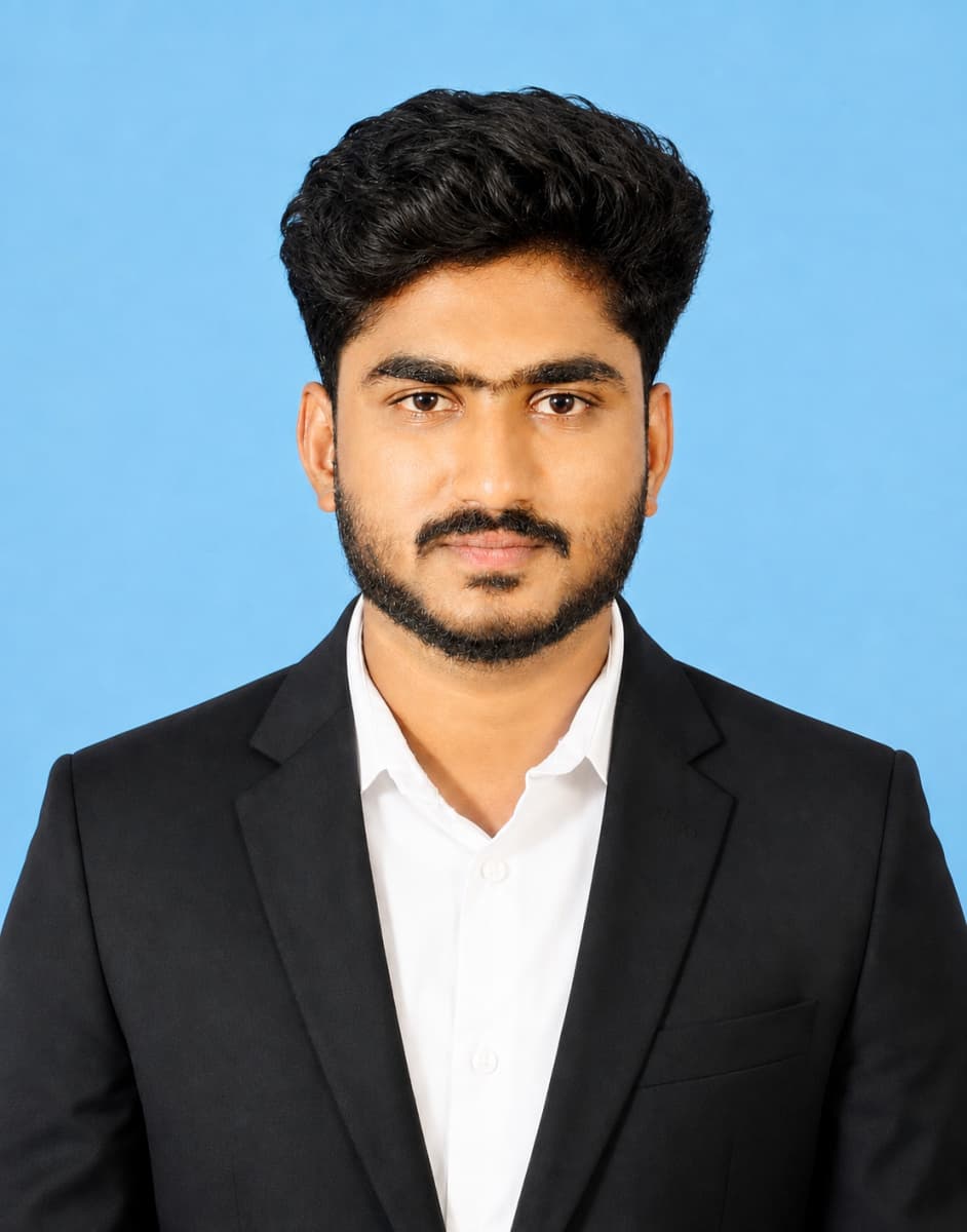 Vudi Vivek, Co-Founder & Head of Marketing at Hack N Crafts